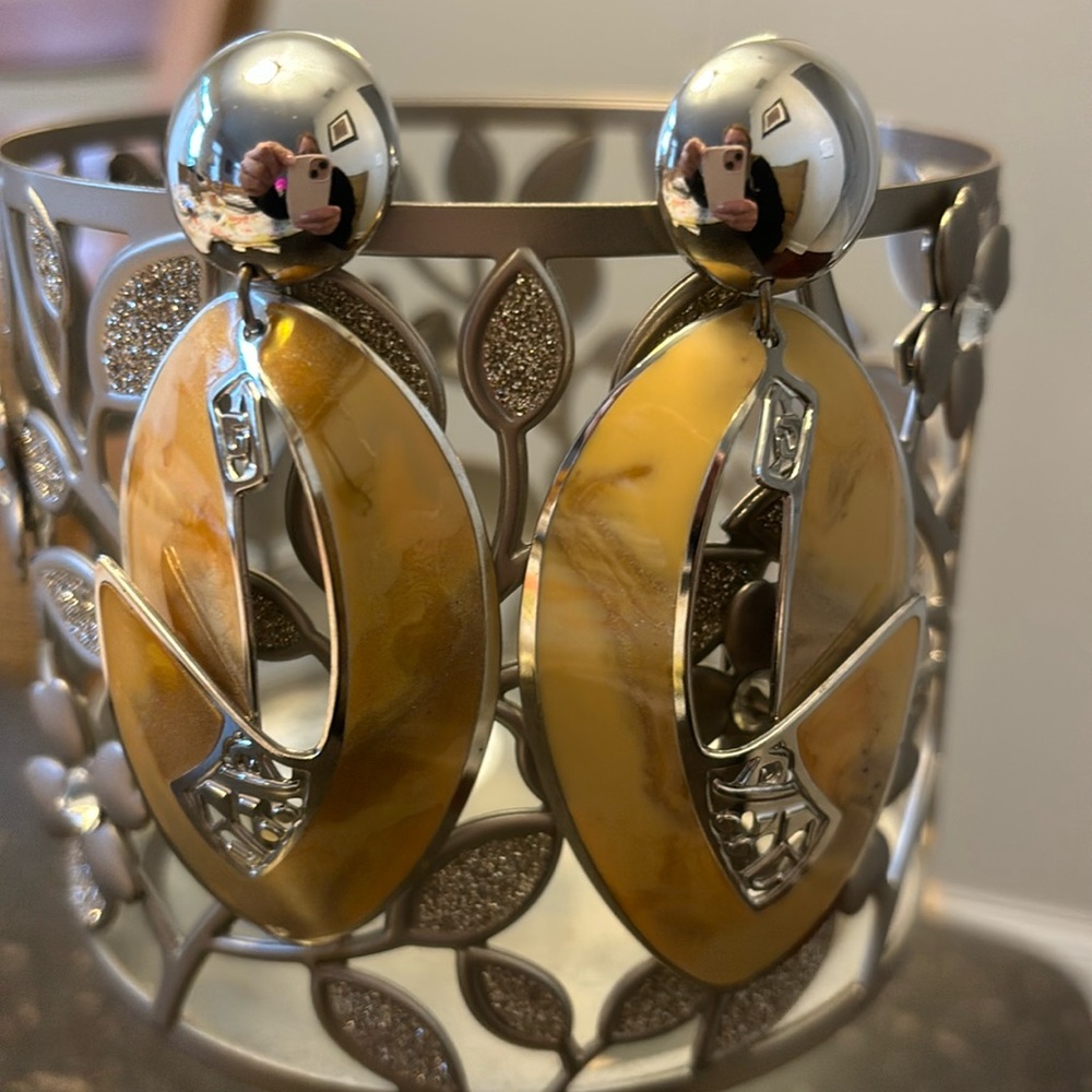 VINTAGE GOLDEN TAUPE ENAMELED BEREBI EARRINGS W/SILVER EMBELLISHMENT!